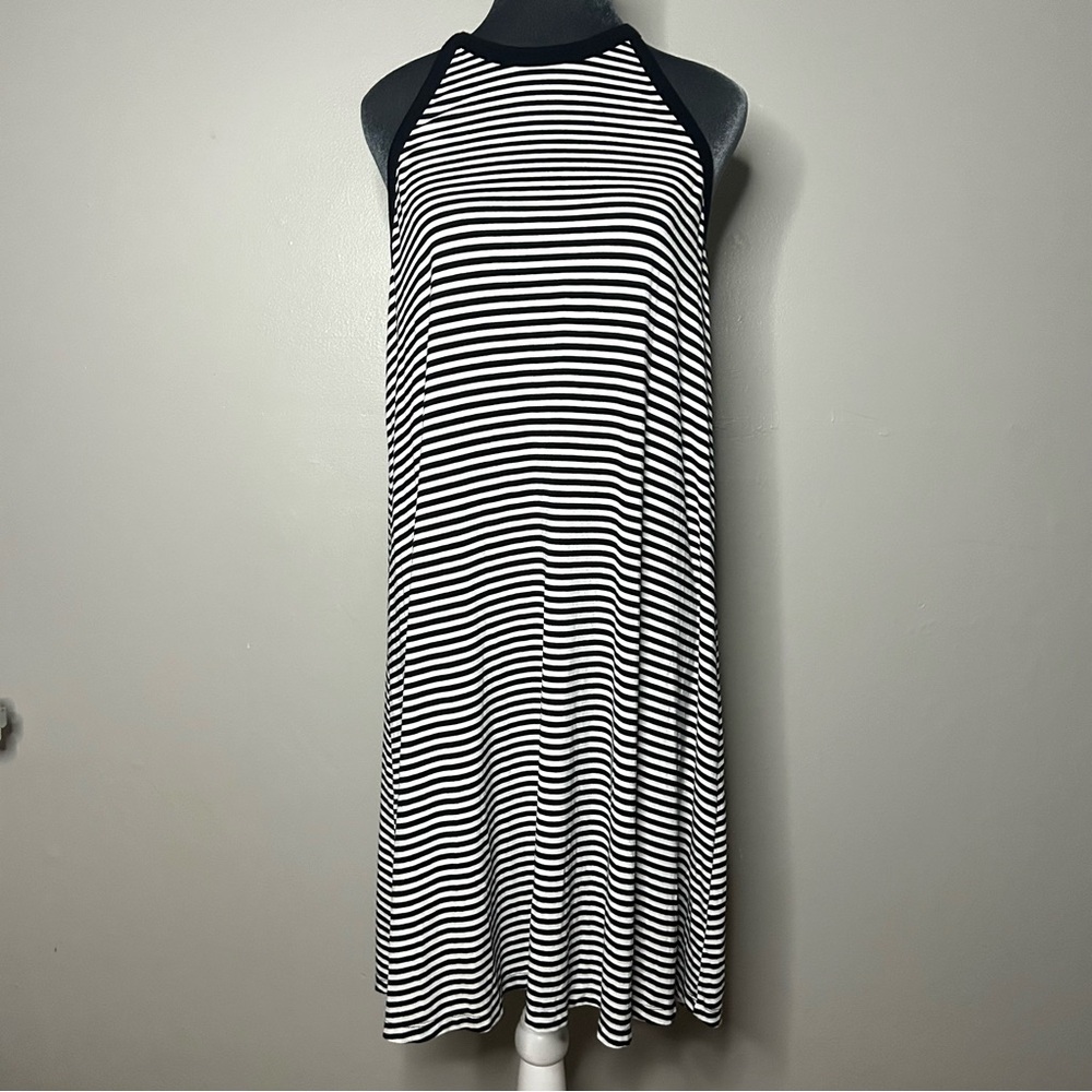 Old Navy stripped black and white dress